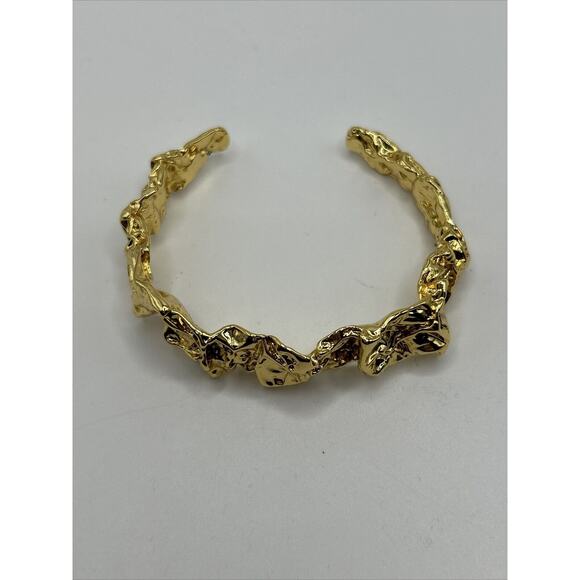 Amber Sceats Emery Cuff Bracelet 24k Gold Plated Sculptural Design NWT - Picture 4 of 13